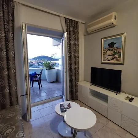 Booking Franov Residence On Island Ugljan With The Pool, Bbq And Beautiful Sea-View! Kali Room photo
