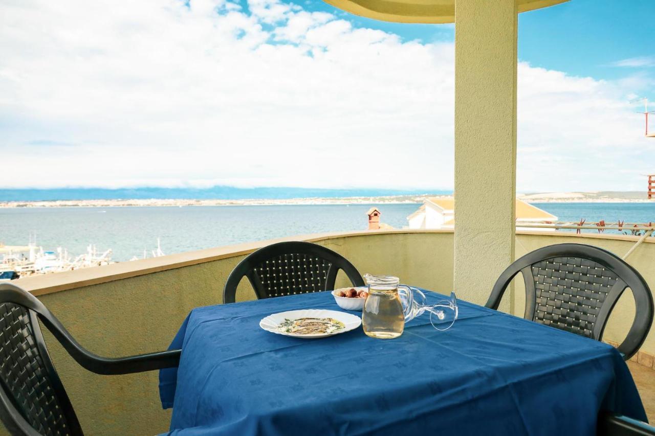 Booking Franov Residence On Island Ugljan With The Pool, Bbq And Beautiful Sea-View! Apartment Kali