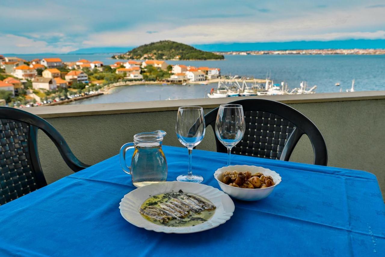 Booking Franov Residence On Island Ugljan With The Pool, Bbq And Beautiful Sea-View! Apartment Kali
