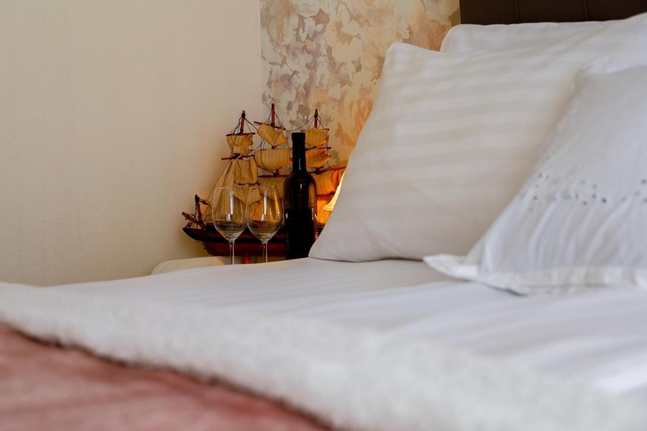 Booking Franov Residence On Island Ugljan With The Pool, Bbq And Beautiful Sea-View! Apartment Kali